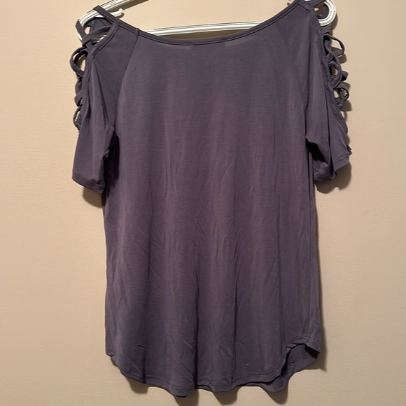 Gray short sleeve open shoulder Small - Picture 3 of 7
